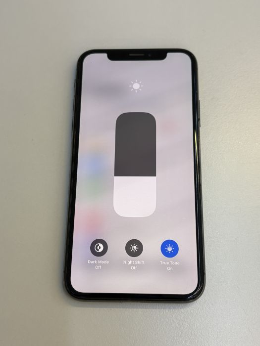 iPhone X · 6/9