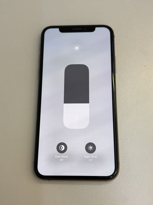 iPhone XS · 6/9