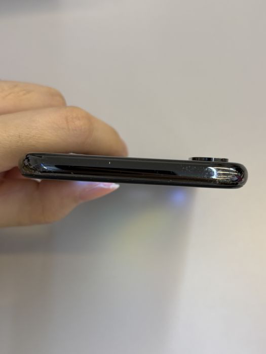 iPhone X · 5/9