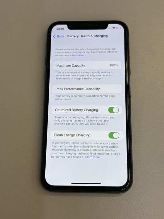 iPhone X · 8/9