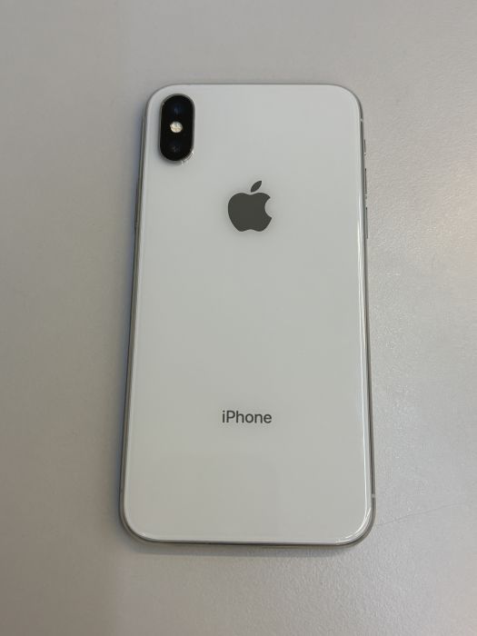 iPhone X