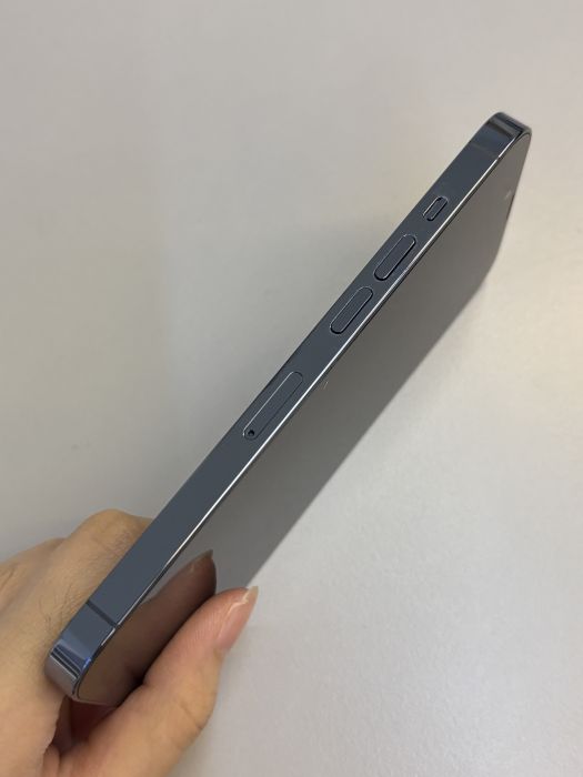 iPhone 13 Pro · 2/10