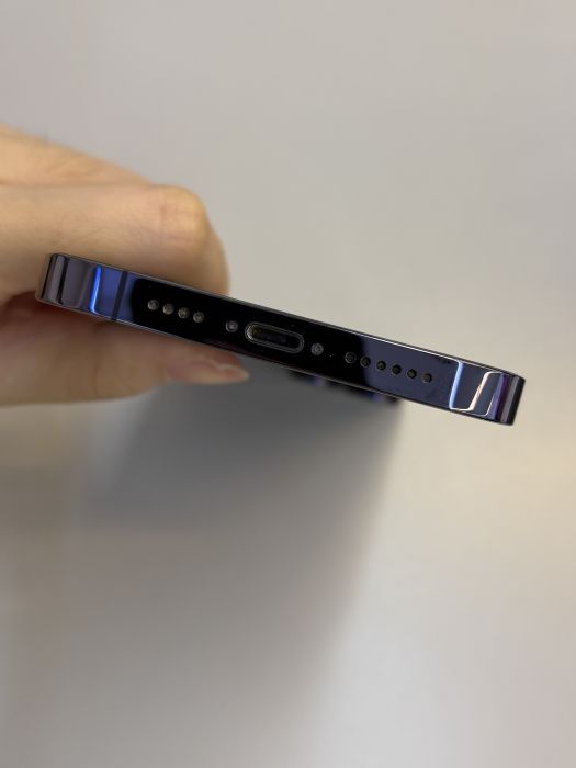 iPhone 14 Pro Max · 4/9