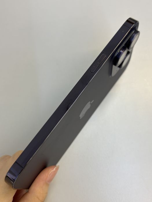 iPhone 14 Pro Max · 3/9