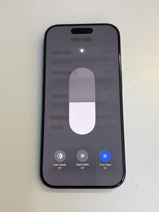 iPhone 16 Pro · 6/9