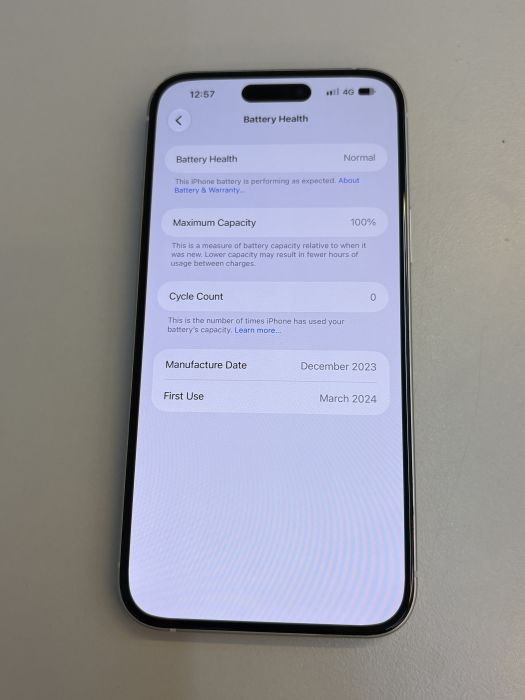 iPhone 15 Plus · 9/10