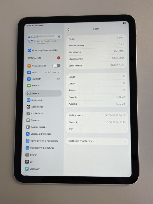 iPad (11th Gen A16 2025) Wi-fi · 7/8