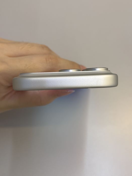 iPhone 17 Pro · 5/9