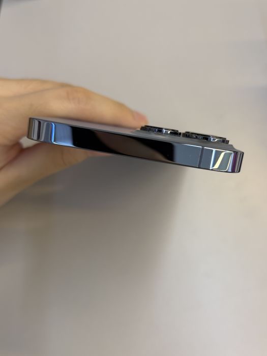 iPhone 13 Pro Max · 6/9