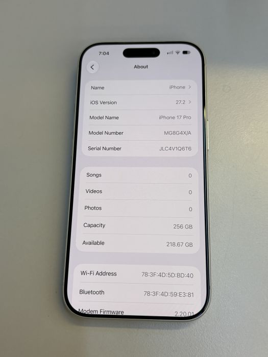 iPhone 17 Pro · 8/9