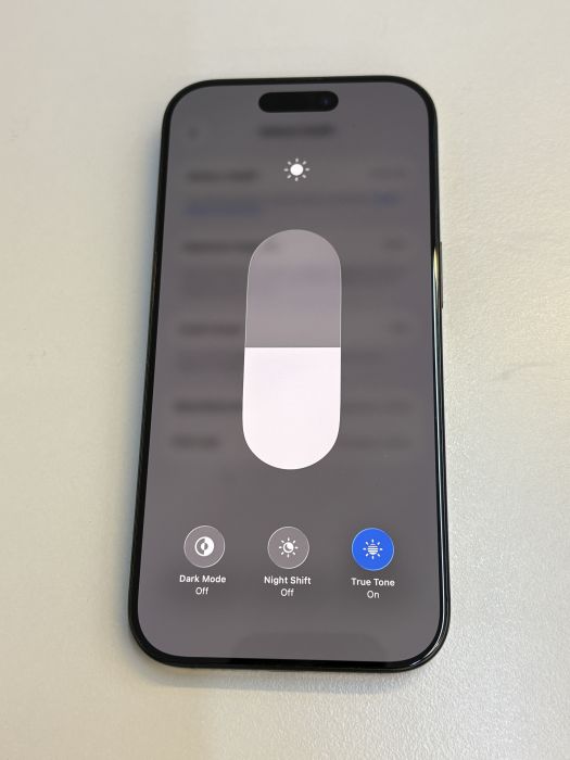 iPhone 16 Pro · 6/9