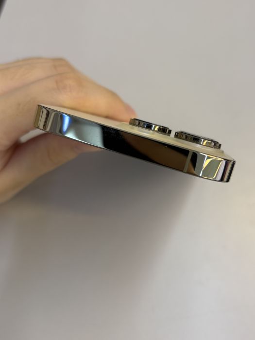 iPhone 14 Pro · 5/9