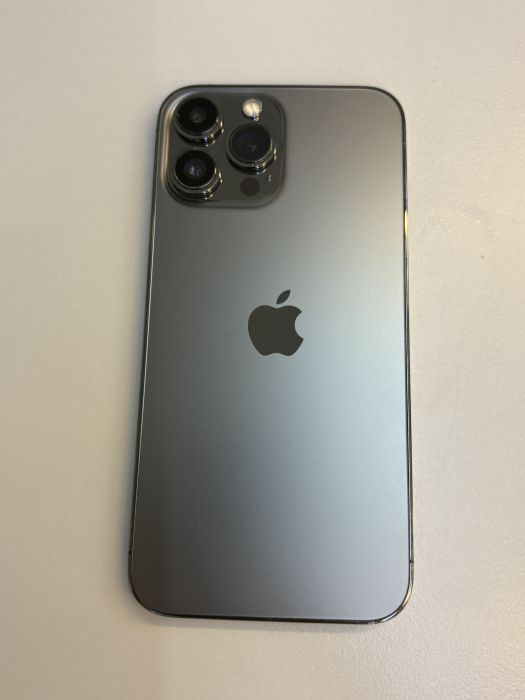 iPhone 13 Pro Max · 1/9