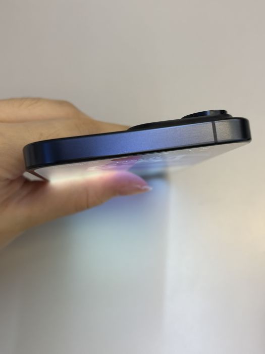 iPhone 15 Pro Max · 5/9
