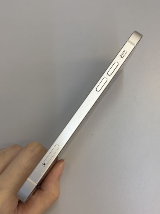 iPhone 12 · 2/9