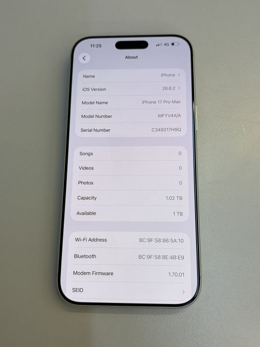 iPhone 17 Pro Max · 8/9