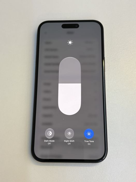 iPhone 16 Plus · 6/9