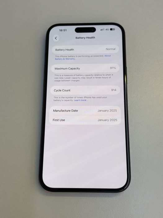 iPhone 16 Plus · 8/9