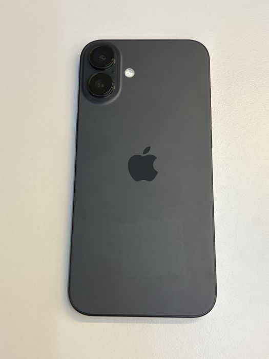 iPhone 16 Plus · 1/9