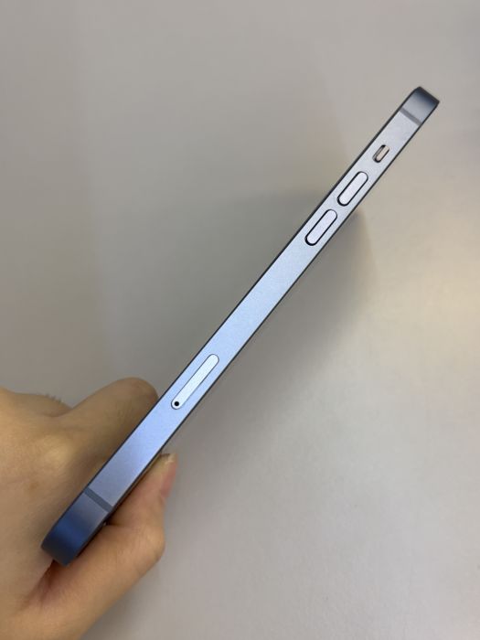 iPhone 14 Plus · 2/9