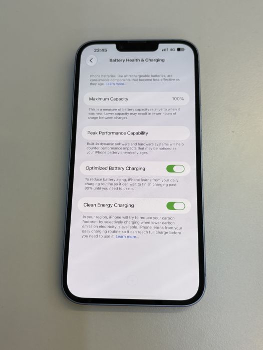iPhone 14 Plus · 8/9