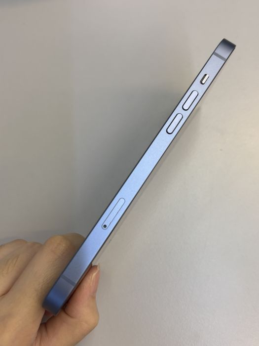 iPhone 14 Plus · 2/9