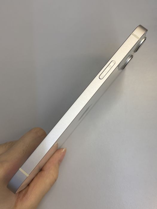 iPhone 14 Plus · 3/9