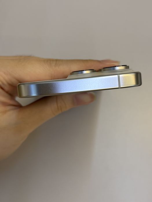 iPhone 16 Pro · 5/10