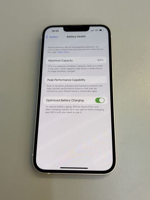 iPhone 14 · 8/9