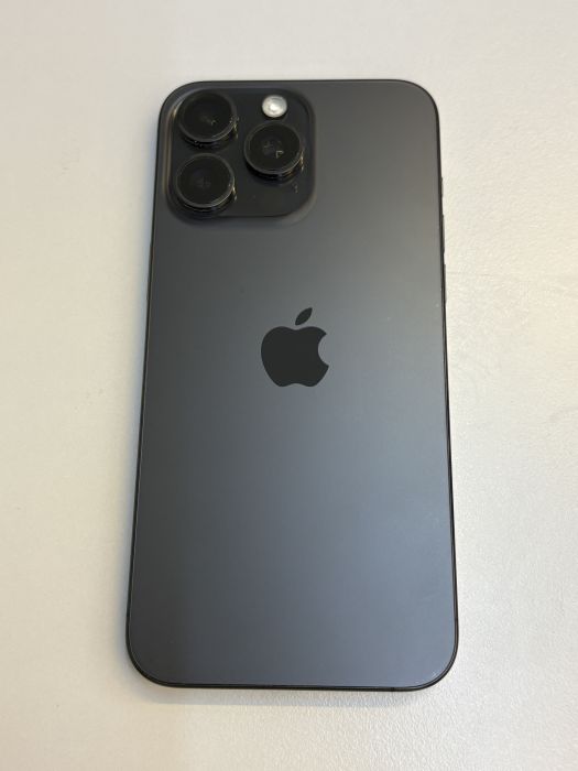 iPhone 15 Pro Max · 1/9
