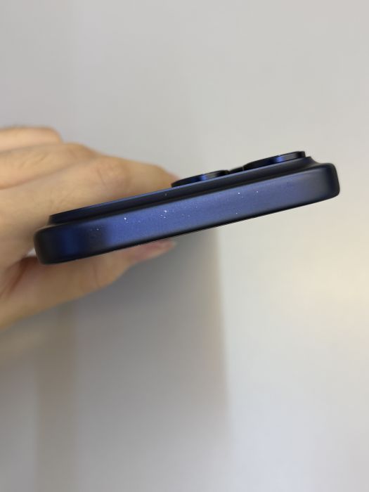 iPhone 17 Pro Max · 5/9