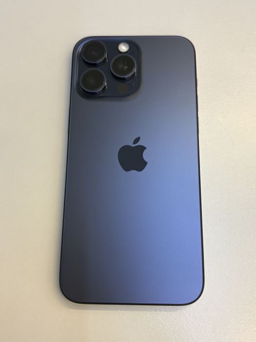 iPhone 15 Pro Max