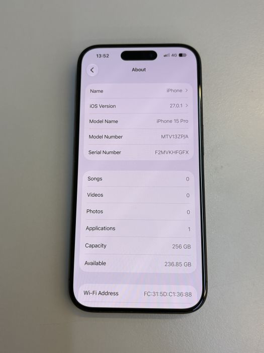 iPhone 15 Pro · 8/9