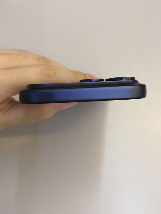 iPhone 17 Pro Max · 5/9