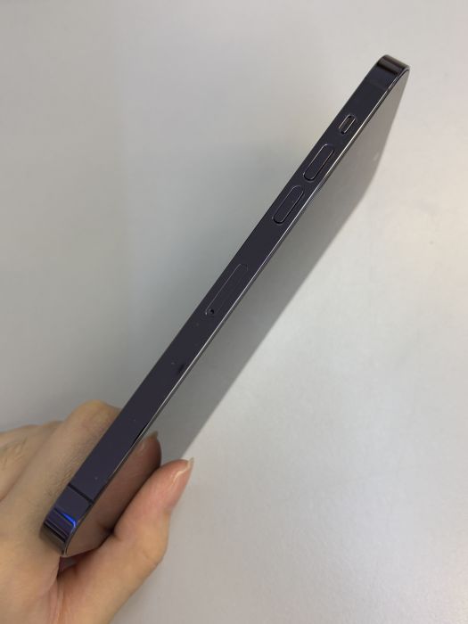 iPhone 14 Pro Max · 2/9