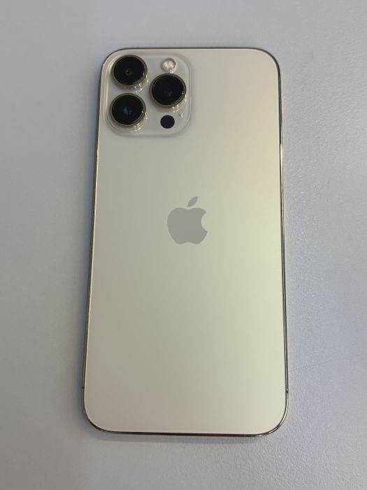 iPhone 13 Pro Max · 1/9