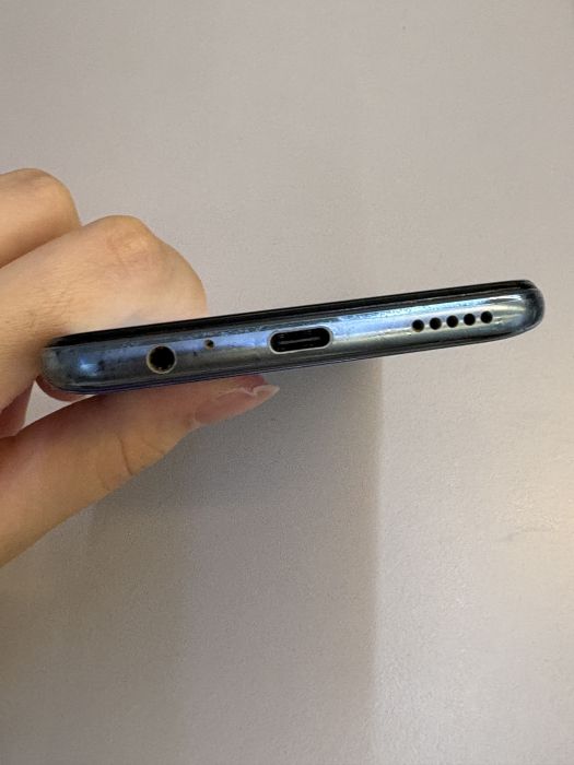 Huawei Y9S · 4/7