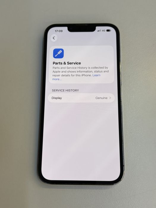 iPhone 13 Pro · 8/10