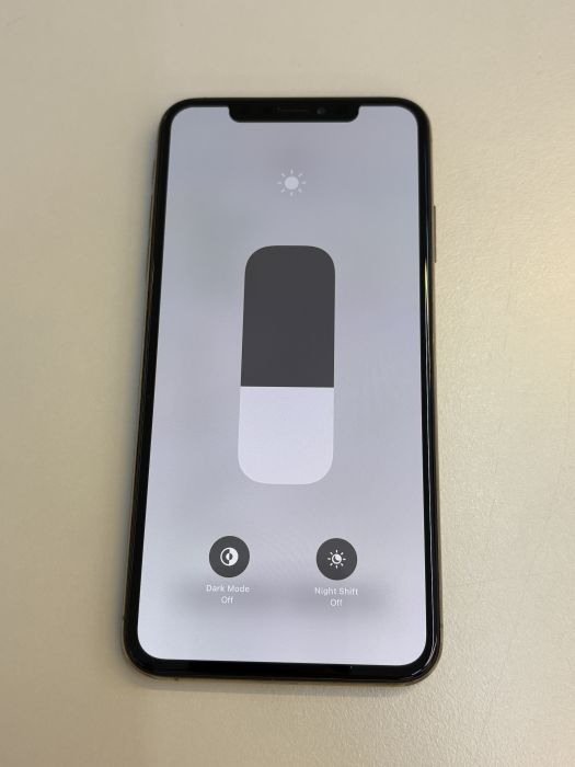iPhone XS Max · 6/9