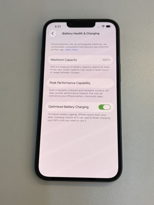iPhone 14 · 8/9