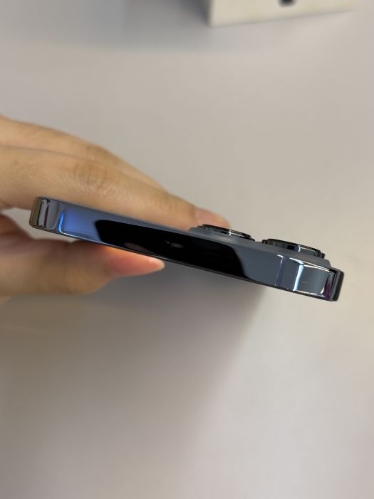 iPhone 13 Pro Max · 5/9