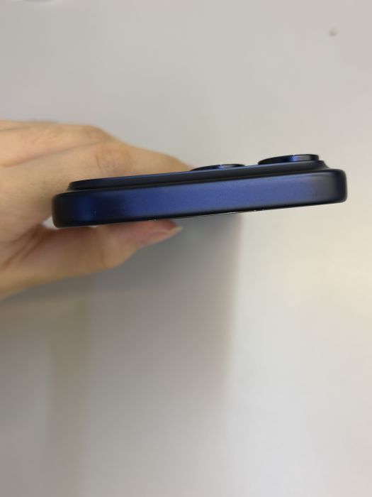 iPhone 17 Pro Max · 5/9