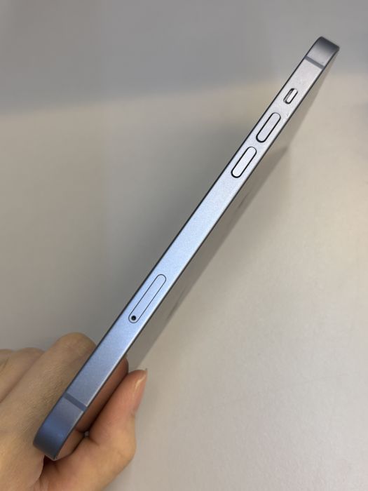 iPhone 14 Plus · 2/9