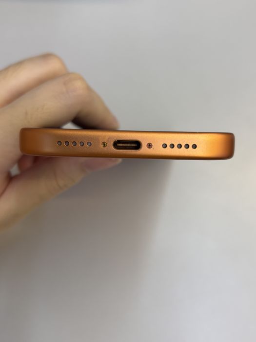 iPhone 17 Pro · 4/9