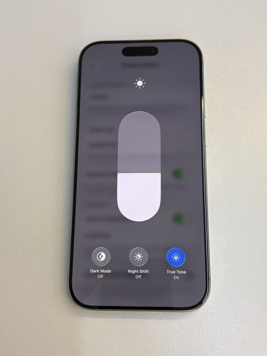 iPhone 16 Pro · 6/9