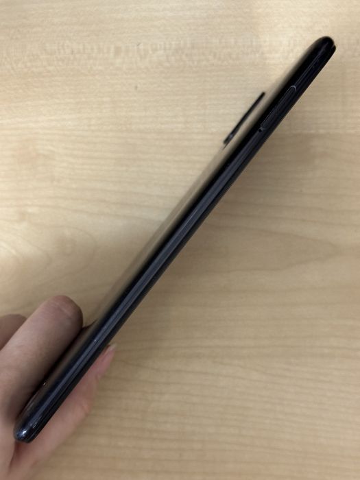 Xiaomi Mi Max 3 · 3/8